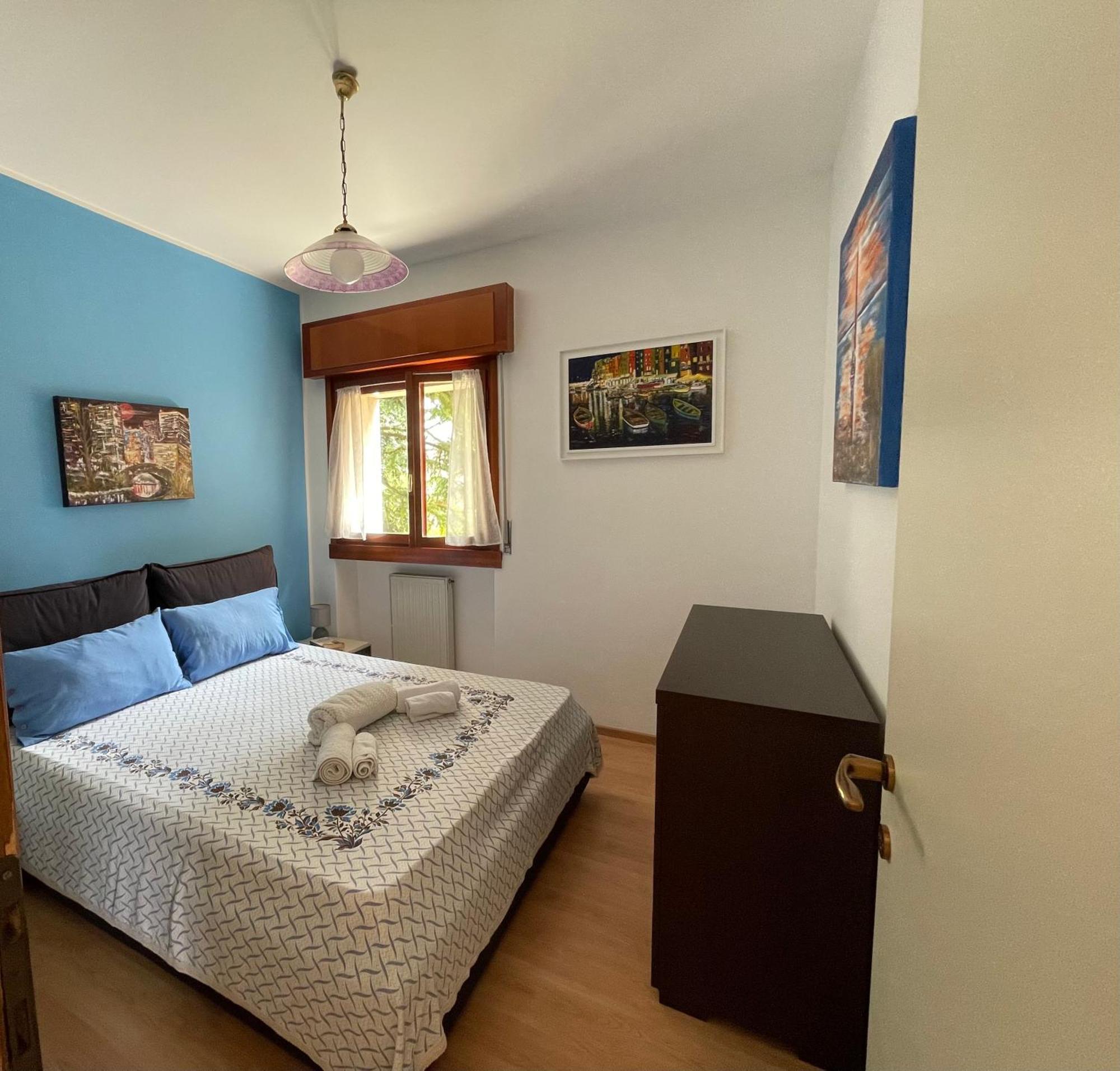 Nico'S Apartment Peschiera del Garda Bagian luar foto