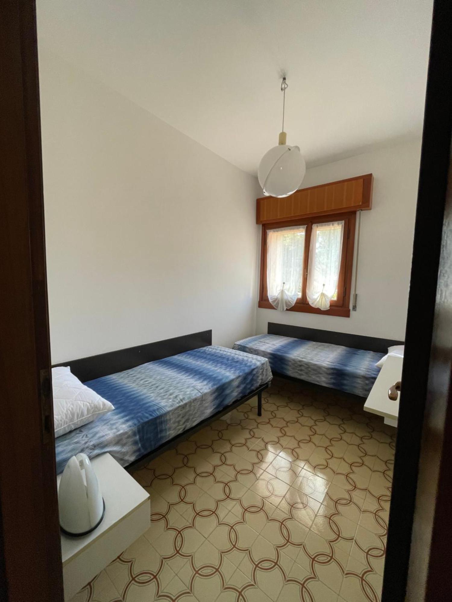 Nico'S Apartment Peschiera del Garda Ruang foto